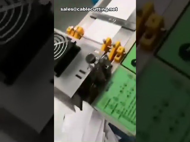 Automatyczna Maszyna do Cięcia Masek | Produkcja Masek Ochronnych