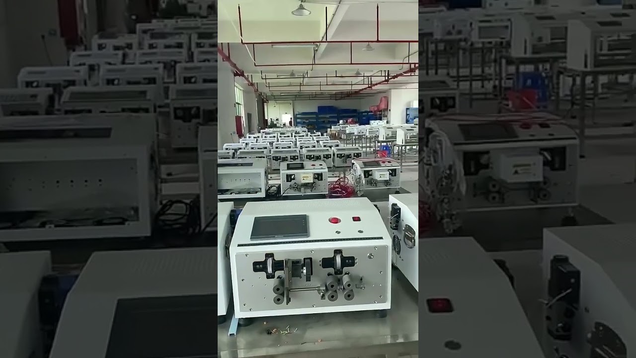 Nowa konstrukcja: Podwójna linia automatyczna maszyna do cięcia i obróbki kabli 220V, 0-6mm²