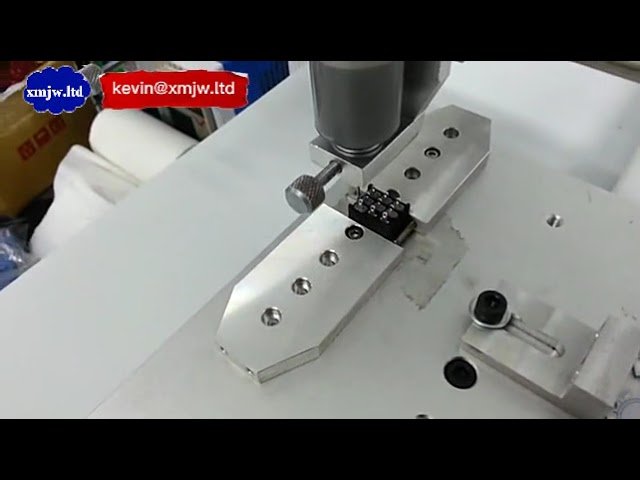 Automatyczna maszyna do dozowania kleju Doming – robot do kleju AB