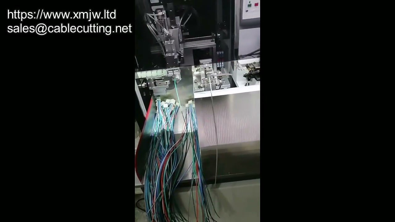 W pełni automatyczna dwugłowicowa maszyna do zaciskania terminali przez plastikową obudowę